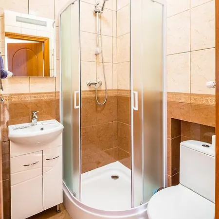 On Yana Zhizhky リヴィウ