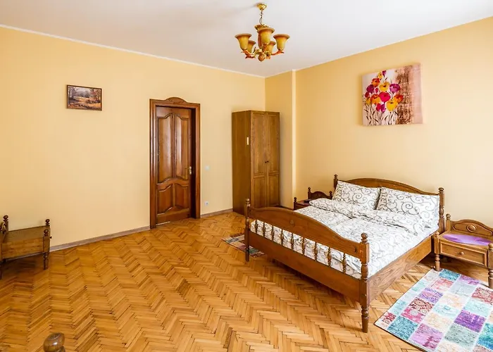 On Yana Zhizhky Lvov